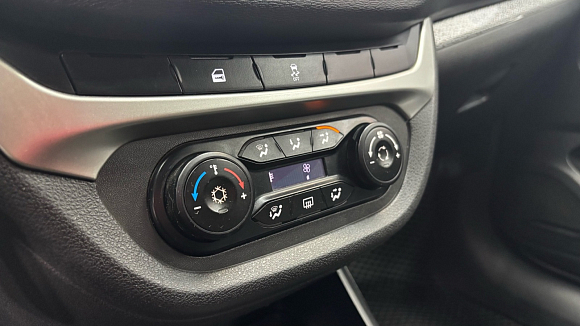 Lada (ВАЗ) Vesta Luxe, 2019 года, пробег 174351 км