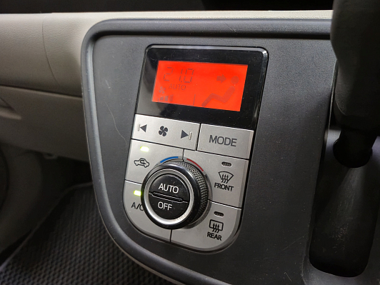 Toyota Passo, 2016 года, пробег 146867 км
