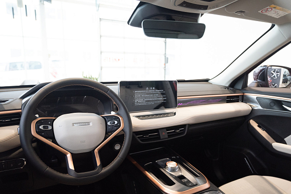 Haval Jolion Elite, красный