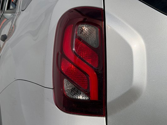 Renault Duster Expression, 2017 года, пробег 152000 км