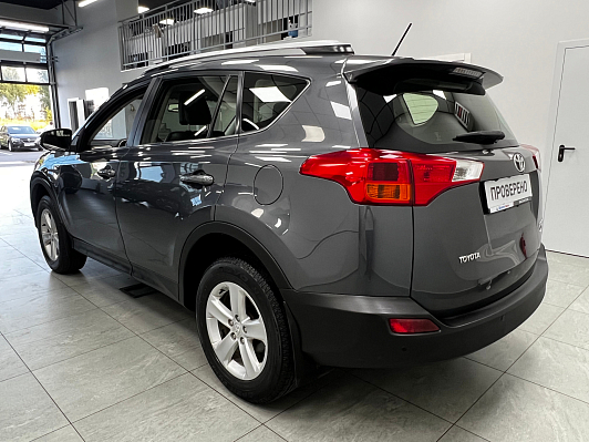 Toyota RAV4, 2014 года, пробег 244066 км