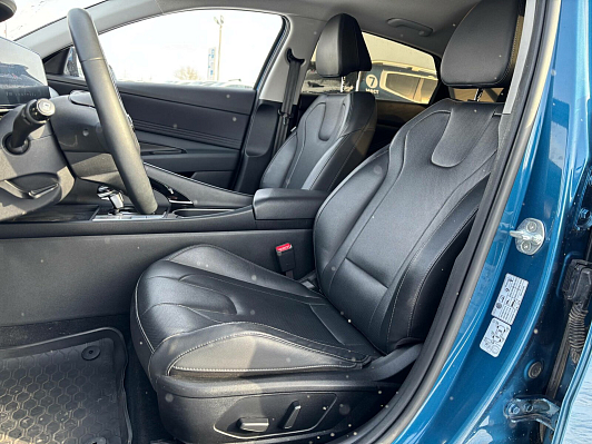 Hyundai Elantra Premium Edition, 2023 года, пробег 32895 км