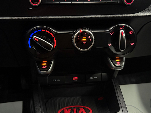 Kia Rio Comfort, 2021 года, пробег 41341 км