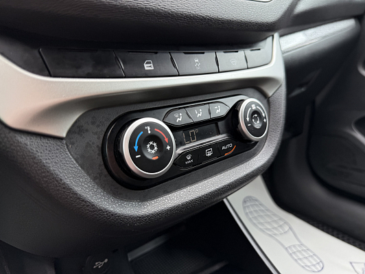 Lada (ВАЗ) Vesta Comfort Image, 2018 года, пробег 102000 км
