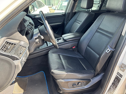 BMW X5, 2012 года, пробег 304209 км