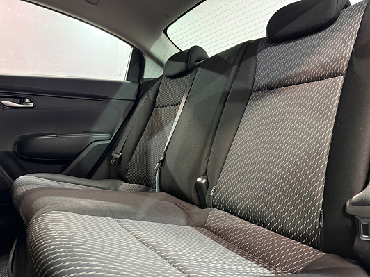 Kia Rio, 2018 года, пробег 58800 км