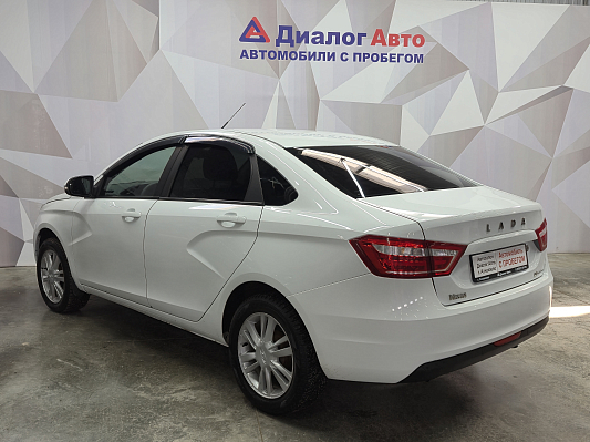 Lada (ВАЗ) Vesta Comfort Image (2018-2019), 2017 года, пробег 189610 км