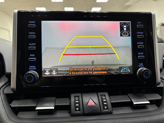 Toyota RAV4 Комфорт, 2020 года, пробег 105140 км