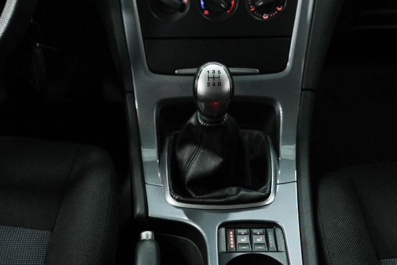 Ford Mondeo Ambiente, 2013 года, пробег 134000 км
