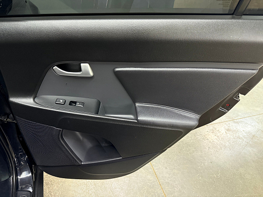 Kia Sportage Premium, 2012 года, пробег 216602 км