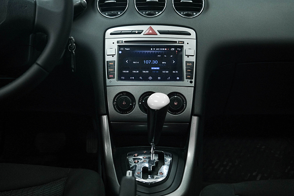 Peugeot 308 Access, 2011 года, пробег 165765 км