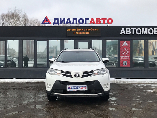 Toyota RAV4, 2015 года, пробег 224000 км