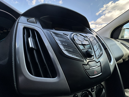 Ford Focus SYNC Edition, 2012 года, пробег 220450 км