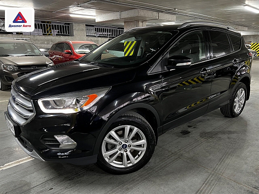 Ford Kuga, 2018 года, пробег 140000 км