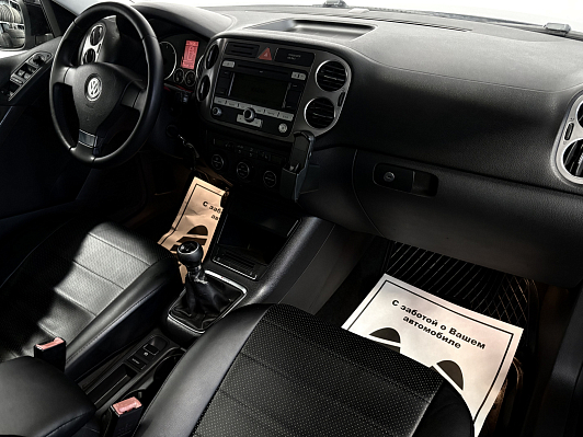 Volkswagen Tiguan, 2009 года, пробег 178244 км