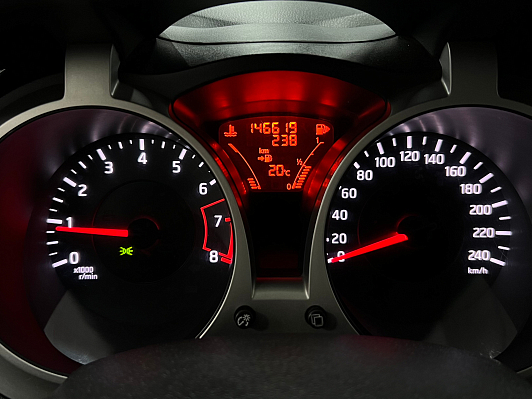 Nissan Juke SE+ Sport, 2012 года, пробег 146618 км