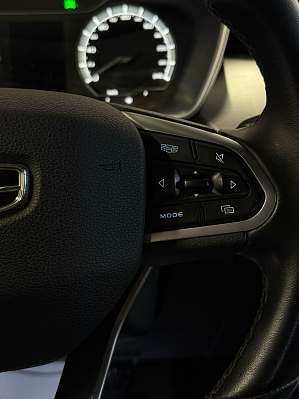 Geely Coolray Comfort, 2021 года, пробег 48000 км