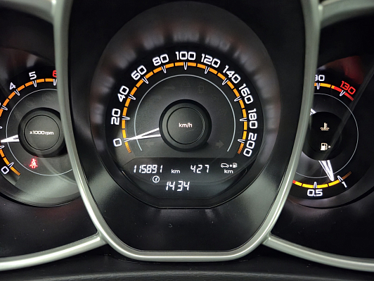 Lada (ВАЗ) Vesta, 2017 года, пробег 115879 км