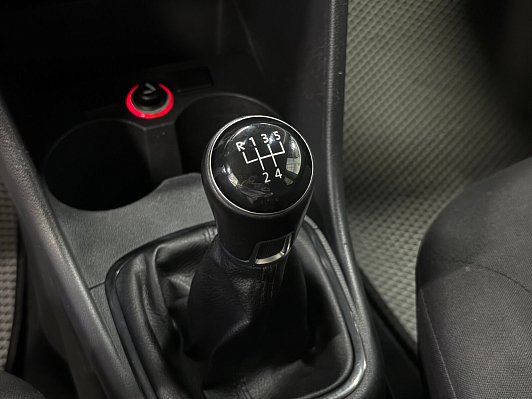 Volkswagen Polo Trendline, 2016 года, пробег 145000 км