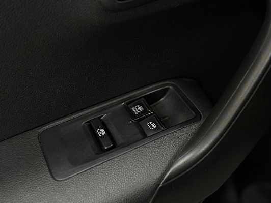 Volkswagen Polo Comfortline, 2012 года, пробег 102000 км