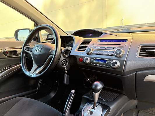 Honda Civic, 2009 года, пробег 246635 км