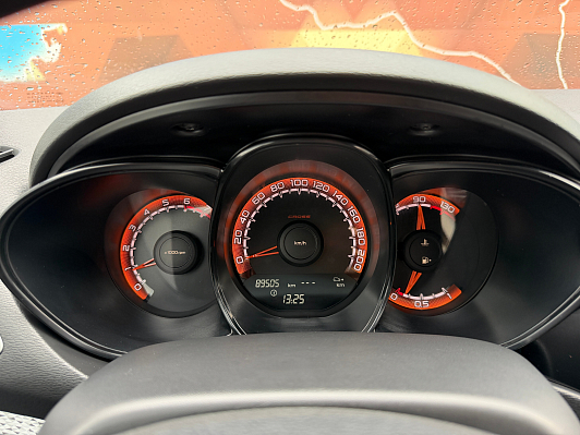 Lada (ВАЗ) Vesta Comfort, 2020 года, пробег 89472 км