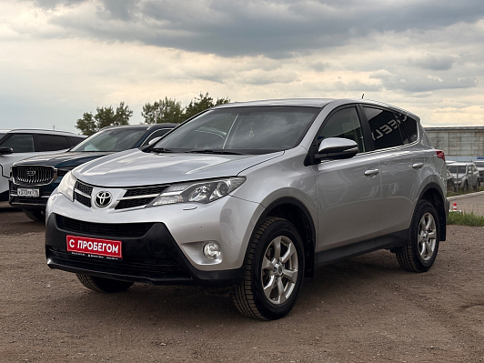 Toyota RAV4, 2013 года, пробег 232000 км