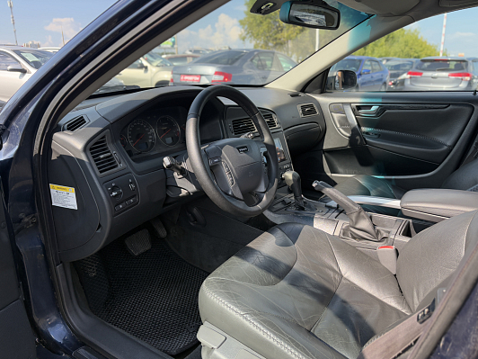 Volvo XC70, 2003 года, пробег 489333 км