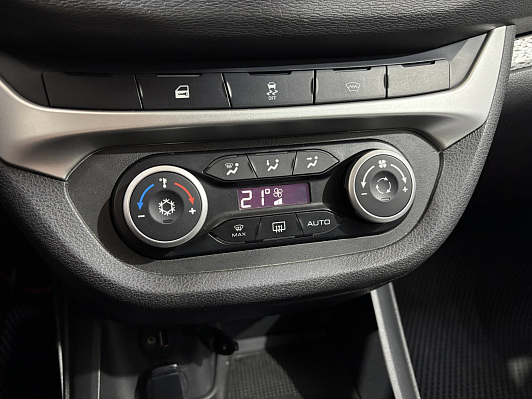 Lada (ВАЗ) Vesta Luxe Prestige (2017-2019), 2018 года, пробег 152280 км