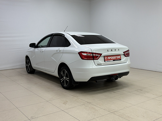 Lada (ВАЗ) Vesta Comfort, 2018 года, пробег 111186 км