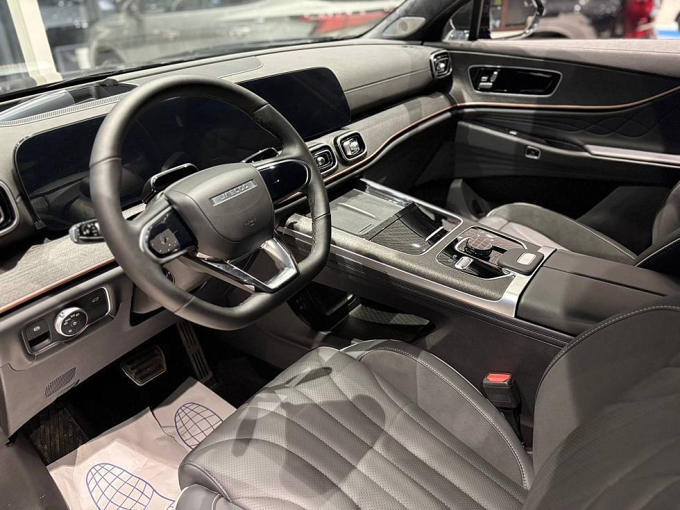 Jaecoo J8 Supreme, черный