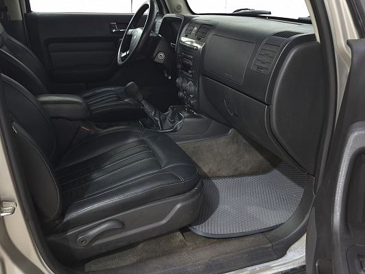 Hummer H3, 2005 года, пробег 337518 км