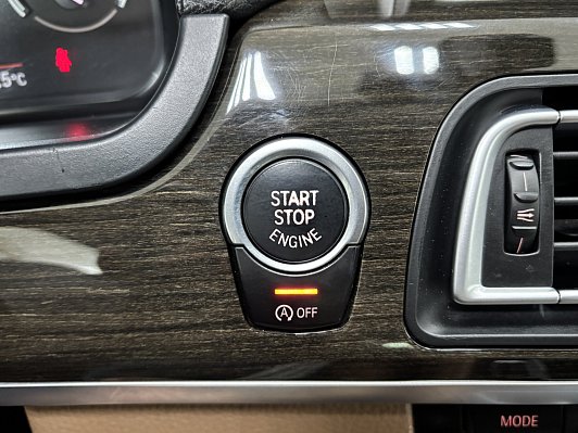 BMW 7 серии, 2012 года, пробег 196108 км