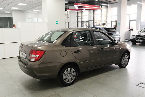 Lada (ВАЗ) Granta Standard, 2019 года, пробег 95000 км