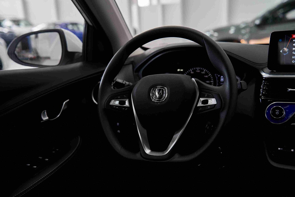 Changan Alsvin Стандарт, белый