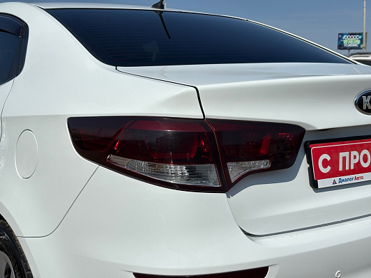 Kia Rio Luxe, 2015 года, пробег 140291 км