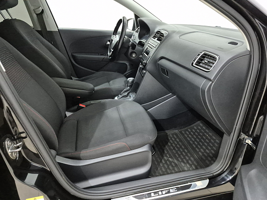Volkswagen Polo SELECT, 2017 года, пробег 90712 км