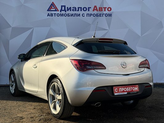 Opel Astra Sport, 2011 года, пробег 161000 км