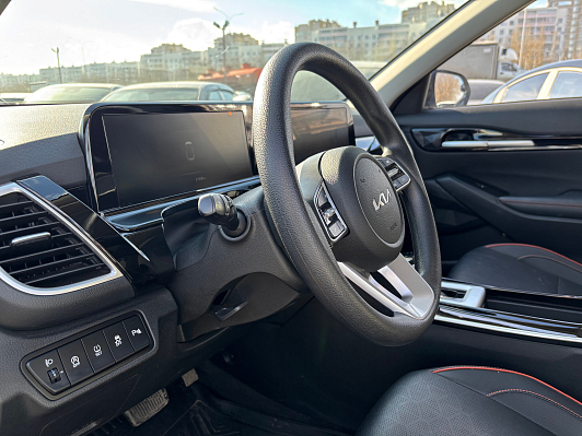 Kia Seltos Deluxe Edition, 2024 года, пробег 21600 км