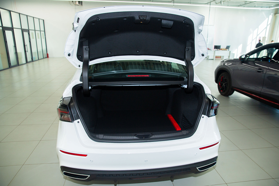 Omoda S5 Classic, белый