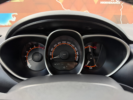 Lada (ВАЗ) Vesta Luxe Prestige (2019-2021), 2020 года, пробег 62000 км