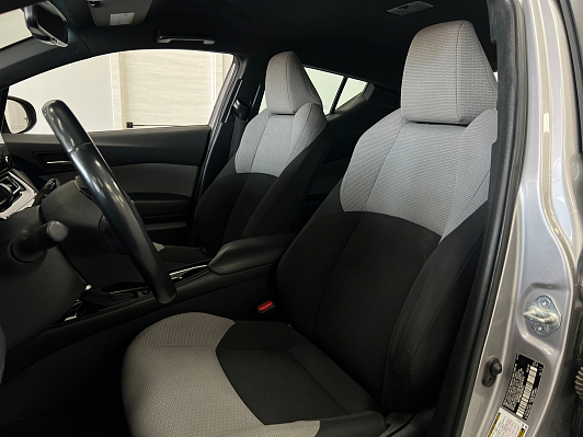 Toyota C-HR Hot, 2019 года, пробег 82972 км