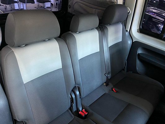 Volkswagen Caddy, 2012 года, пробег 190000 км