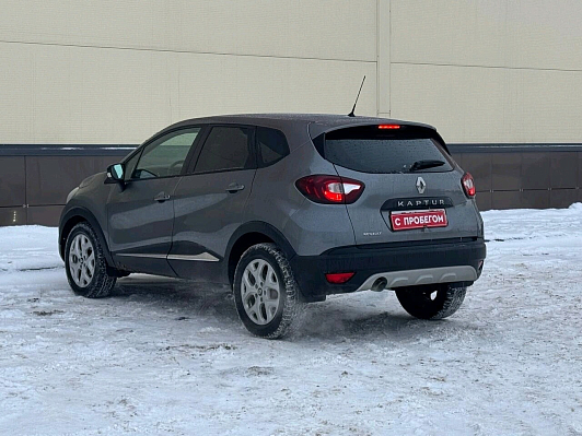 Renault Kaptur Drive, 2016 года, пробег 196872 км