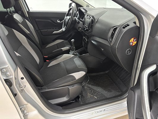 Lada (ВАЗ) XRAY Luxe Prestige, 2016 года, пробег 111030 км