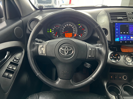 Toyota RAV4, 2009 года, пробег 339000 км