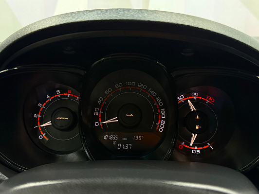 Lada (ВАЗ) Vesta Comfort Winter, 2018 года, пробег 101760 км