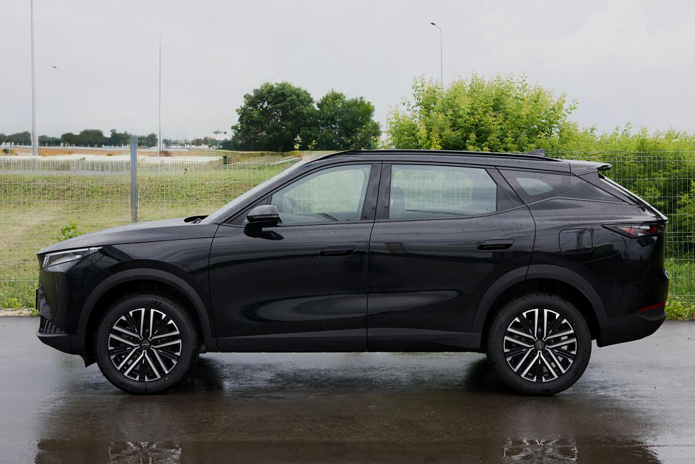 Omoda C7 Актив, черный