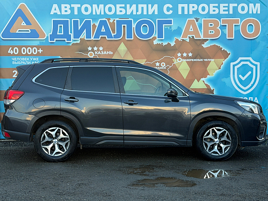 Subaru Forester Comfort, 2018 года, пробег 118900 км