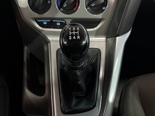 Ford Focus Trend, 2011 года, пробег 223300 км